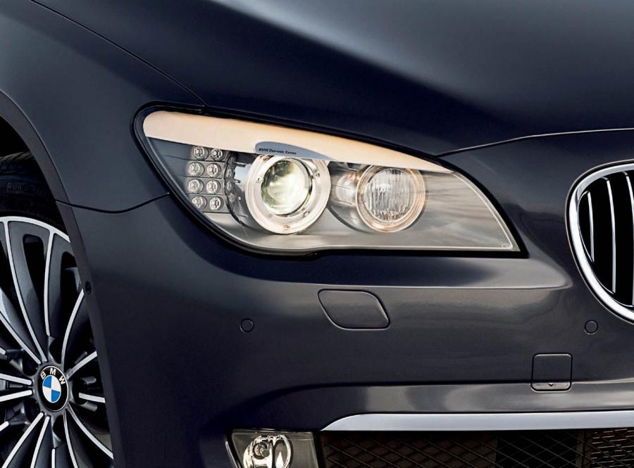  BMW 7-Series 2009 года  (фото 163 из 167)